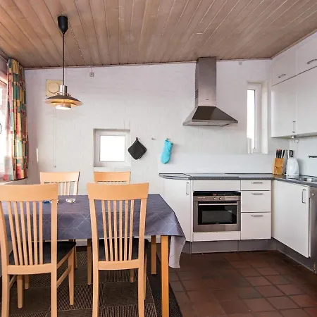 Holiday home 6 Person In Henne *